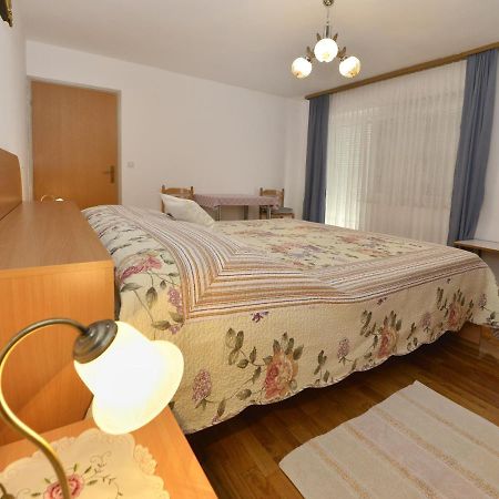 Sobe Ana Finida Hotel Porec Exterior photo